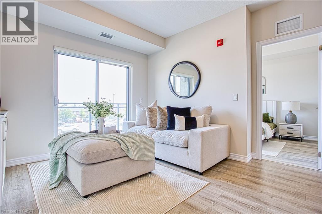 Photo 8 of 121 Highway 8 Unit 215, Hamilton ON