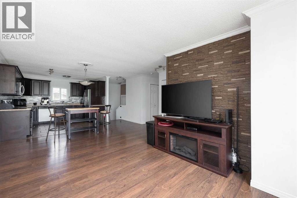 Photo 10 of 248 Tundra Drive, Fort Mcmurray AB