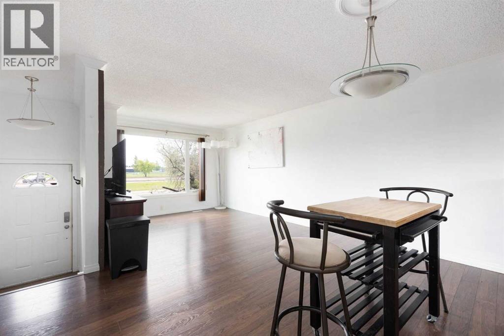 Photo 11 of 248 Tundra Drive, Fort Mcmurray AB