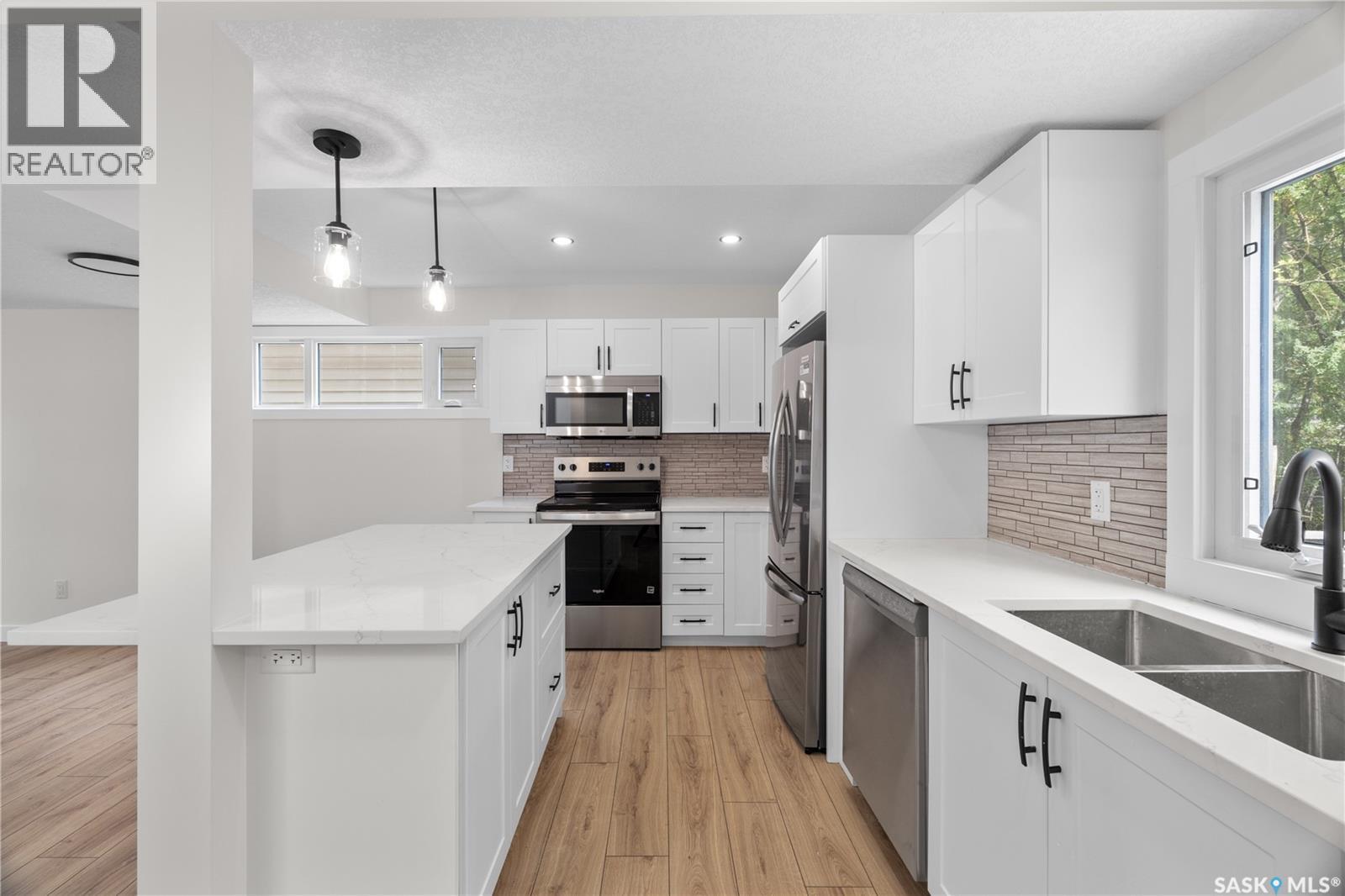 Photo 11 of 1439 Connaught Street, Regina SK