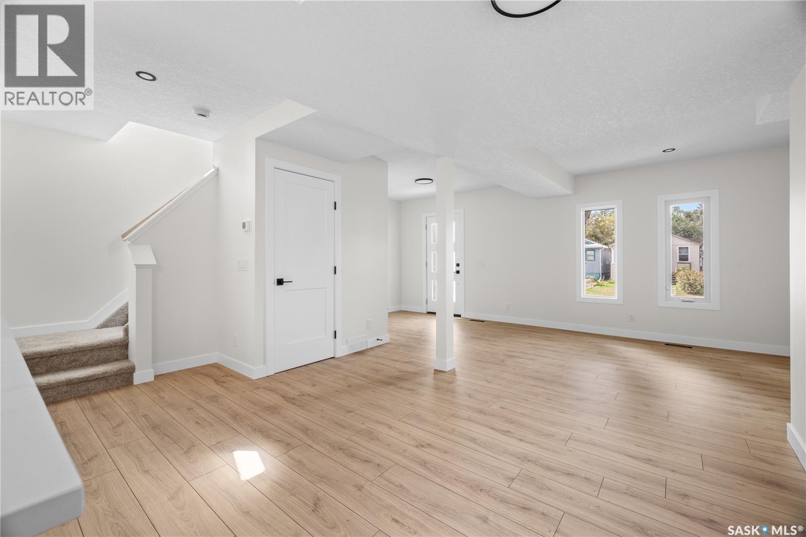 Photo 6 of 1439 Connaught Street, Regina SK