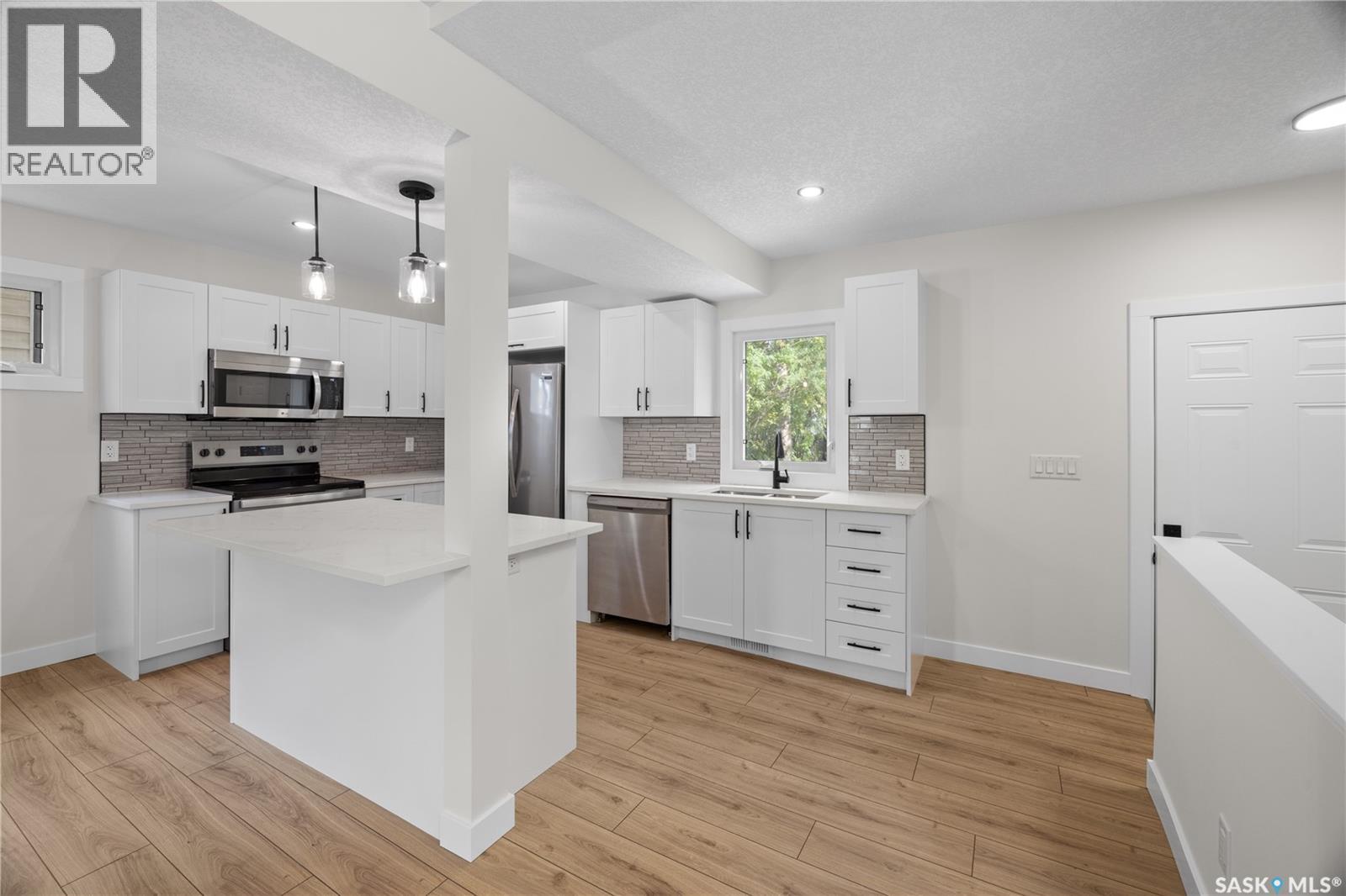 Photo 9 of 1439 Connaught Street, Regina SK