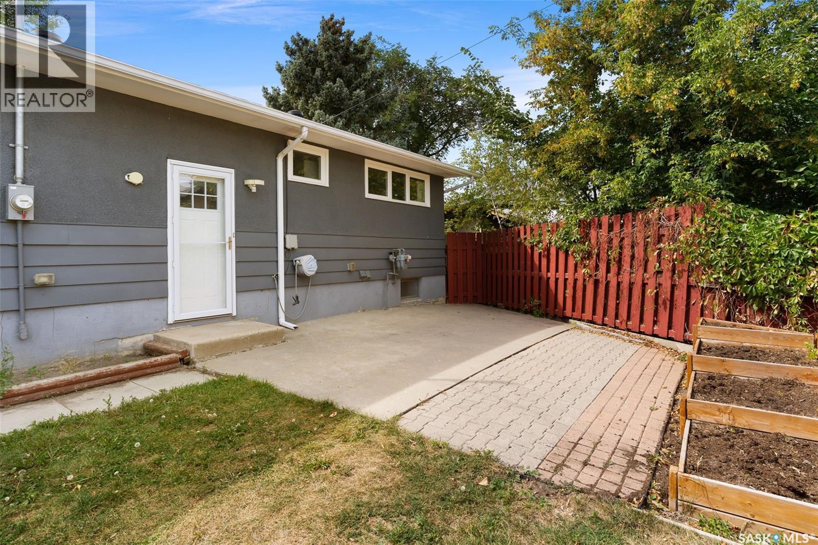 Photo 44 of 2941 Wascana Street, Regina SK