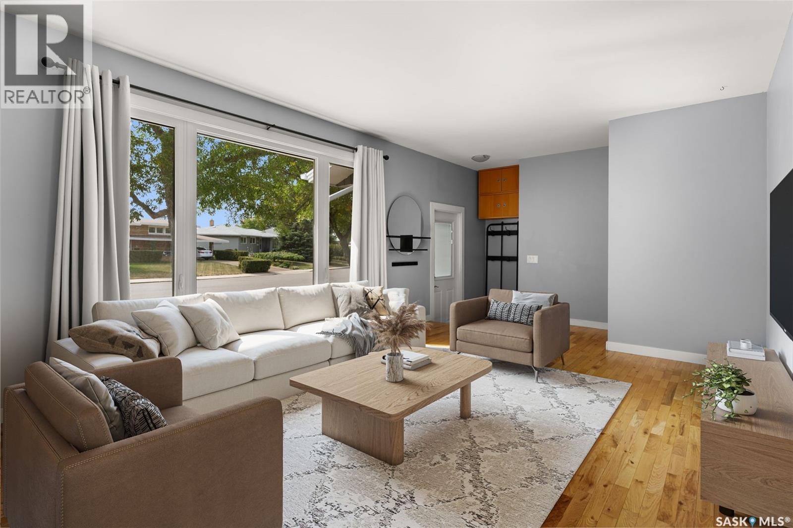 Photo 6 of 2941 Wascana Street, Regina SK