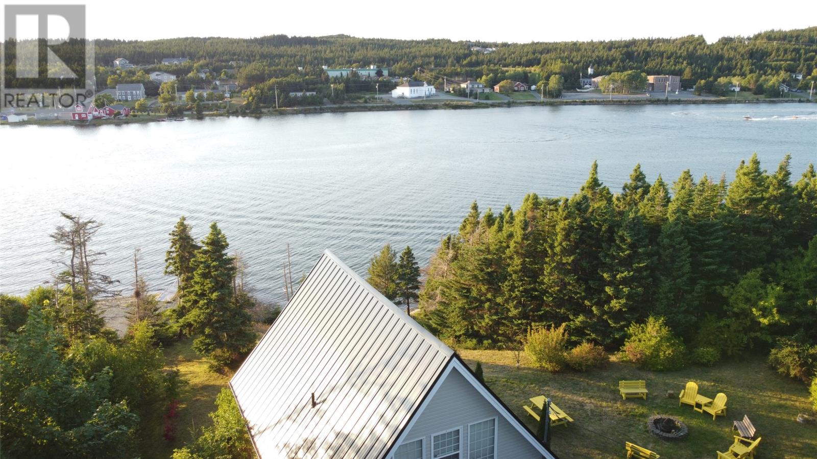 Photo 4 of 7 Grenfell Drive, Clarkes Beach NL
