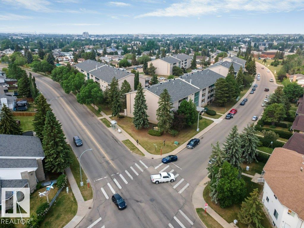 Photo 6 of 311 1620 48 St Nw, Edmonton AB