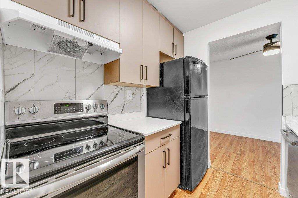 Photo 12 of 311 1620 48 St Nw, Edmonton AB