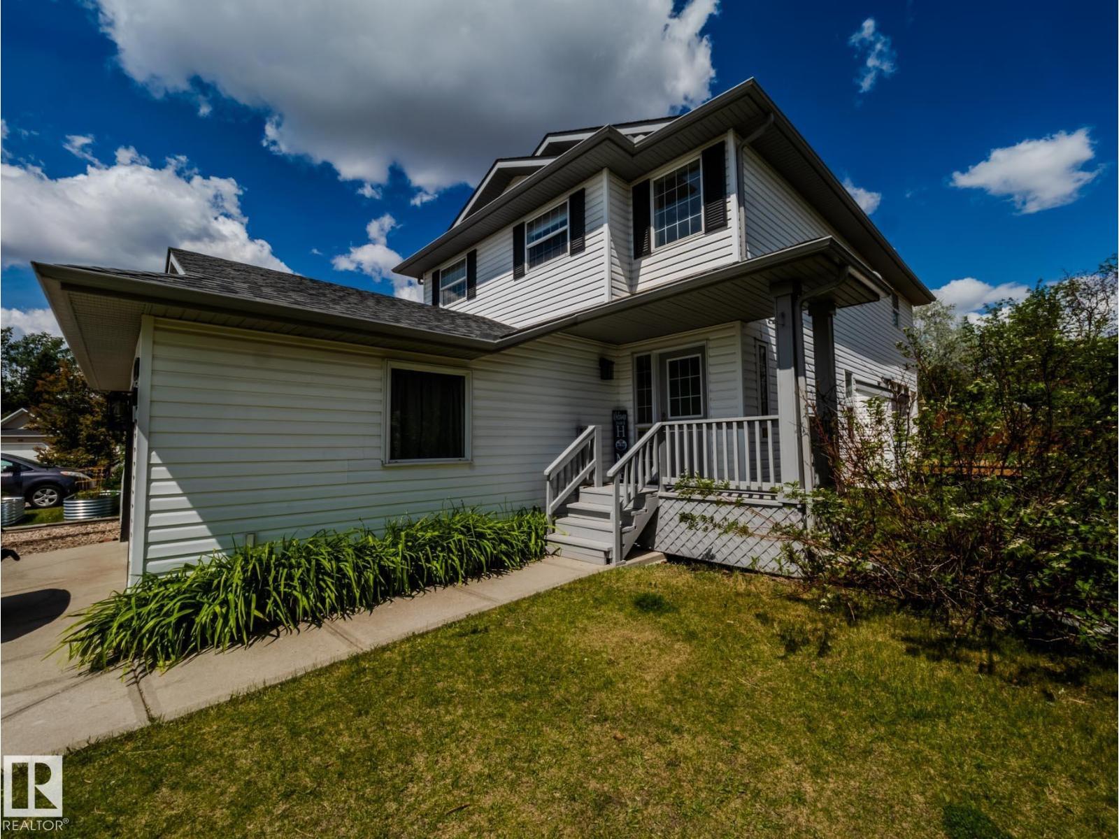 Photo 4 of 4302 43 Av, Beaumont AB