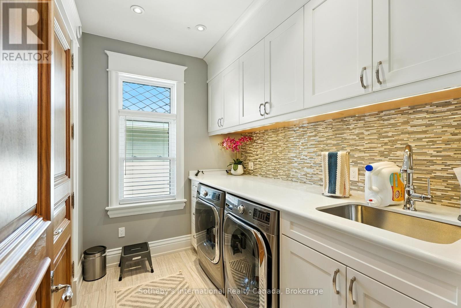 Photo 37 of 153 Creighton Street S, Ramara ON