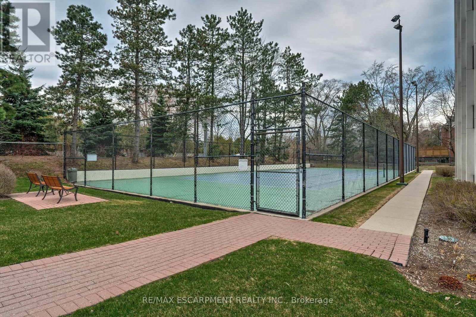 Photo 38 of 903 2175 Marine Drive, Oakville ON