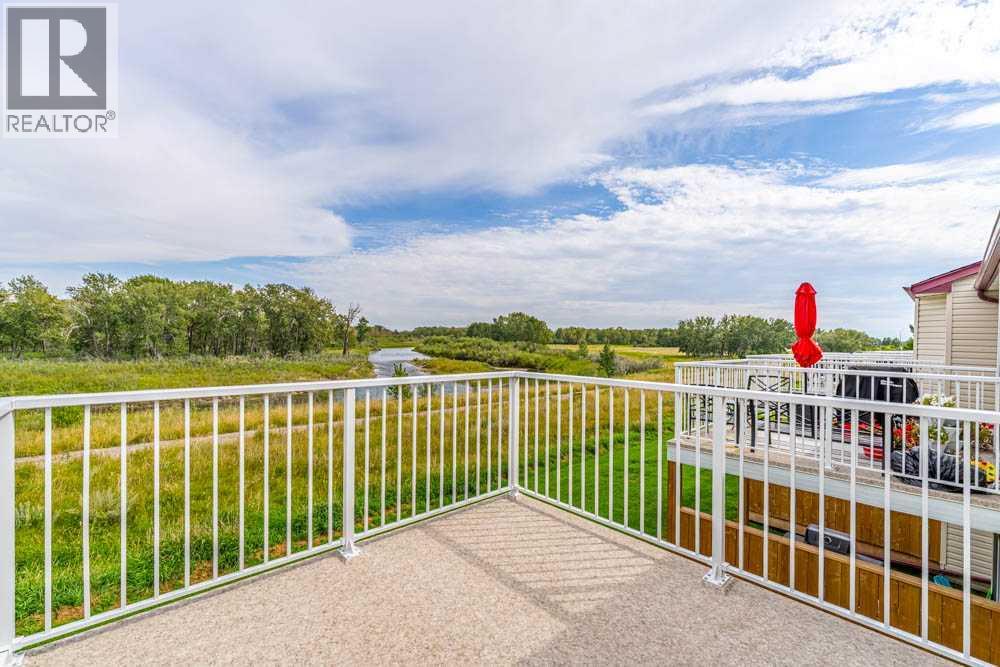 Photo 18 of 1008 Eagleview Place Nw, High River AB