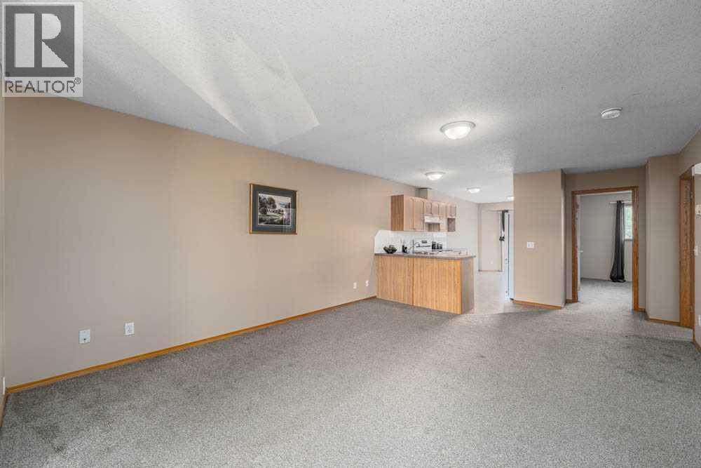 Photo 5 of 1008 Eagleview Place Nw, High River AB