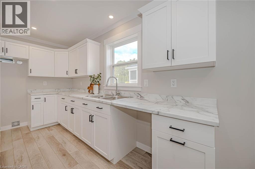 Photo 13 of 1085 Concession 10 Road W Unit Lot 120 R, Flamborough ON