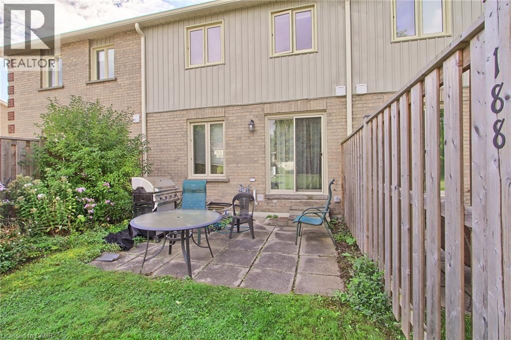 Photo 11 of 302 College Avenue Unit 188, Guelph ON