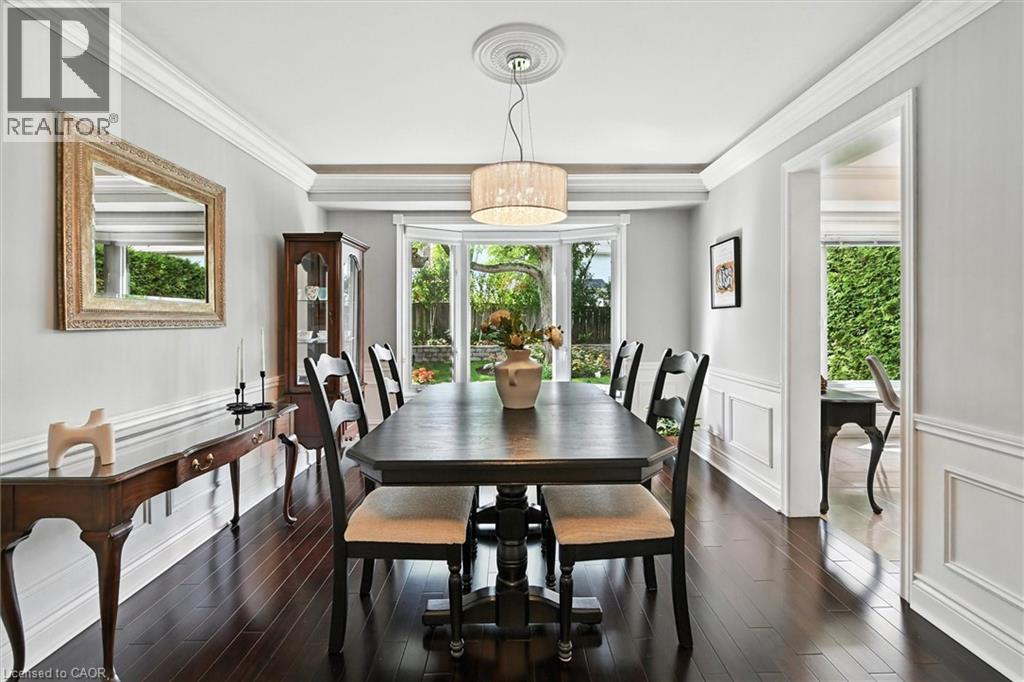 Photo 12 of 10 Yorkview Place, Dundas ON