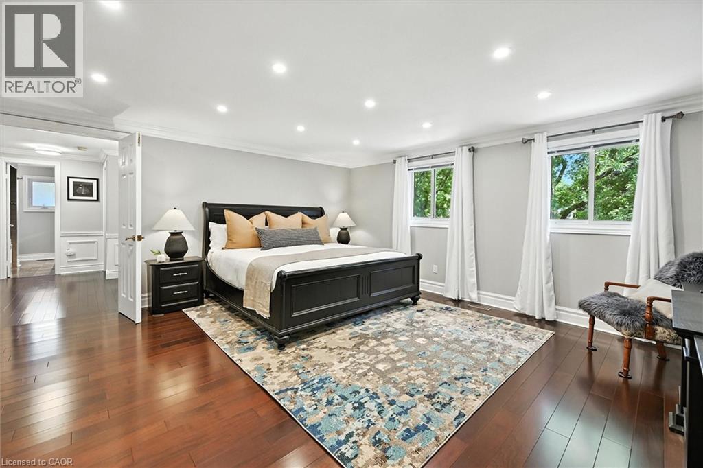 Photo 22 of 10 Yorkview Place, Dundas ON