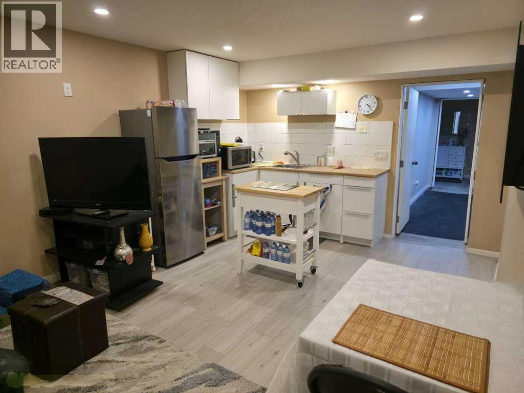 Photo 40 of 238 Kingfisher Crescent Se, Airdrie AB