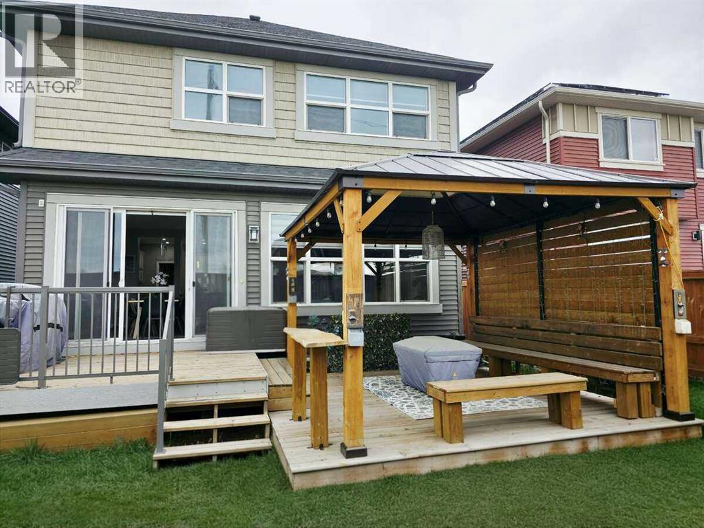 Photo 45 of 238 Kingfisher Crescent Se, Airdrie AB