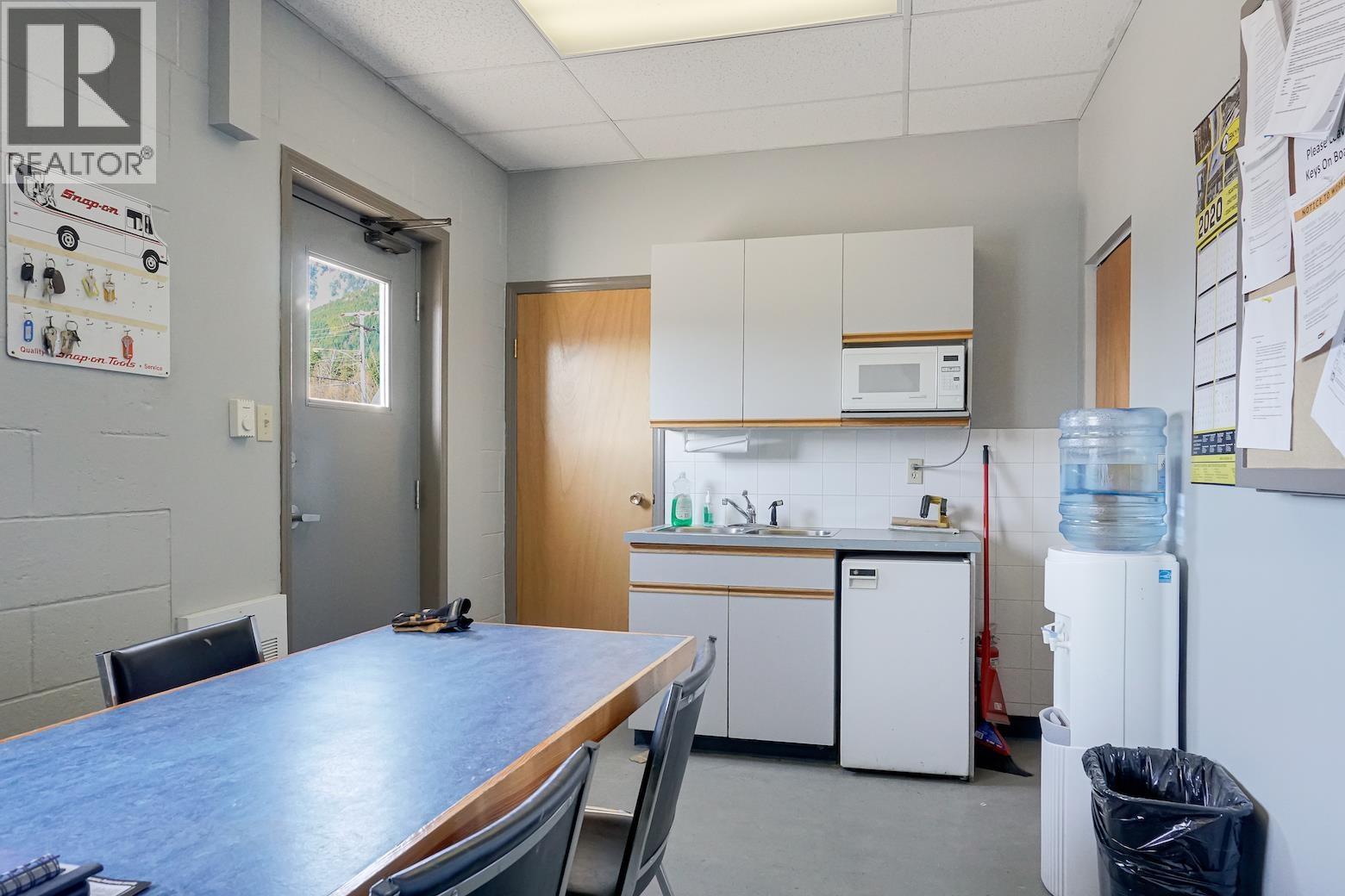 710 ENTERPRISE AVENUE, Kitimat