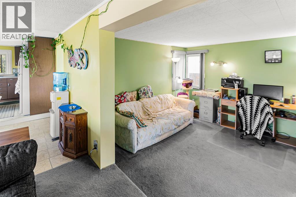Photo 8 of 9617 122 Avenue, Grande Prairie AB