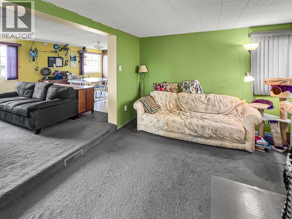 Photo 9 of 9617 122 Avenue, Grande Prairie AB