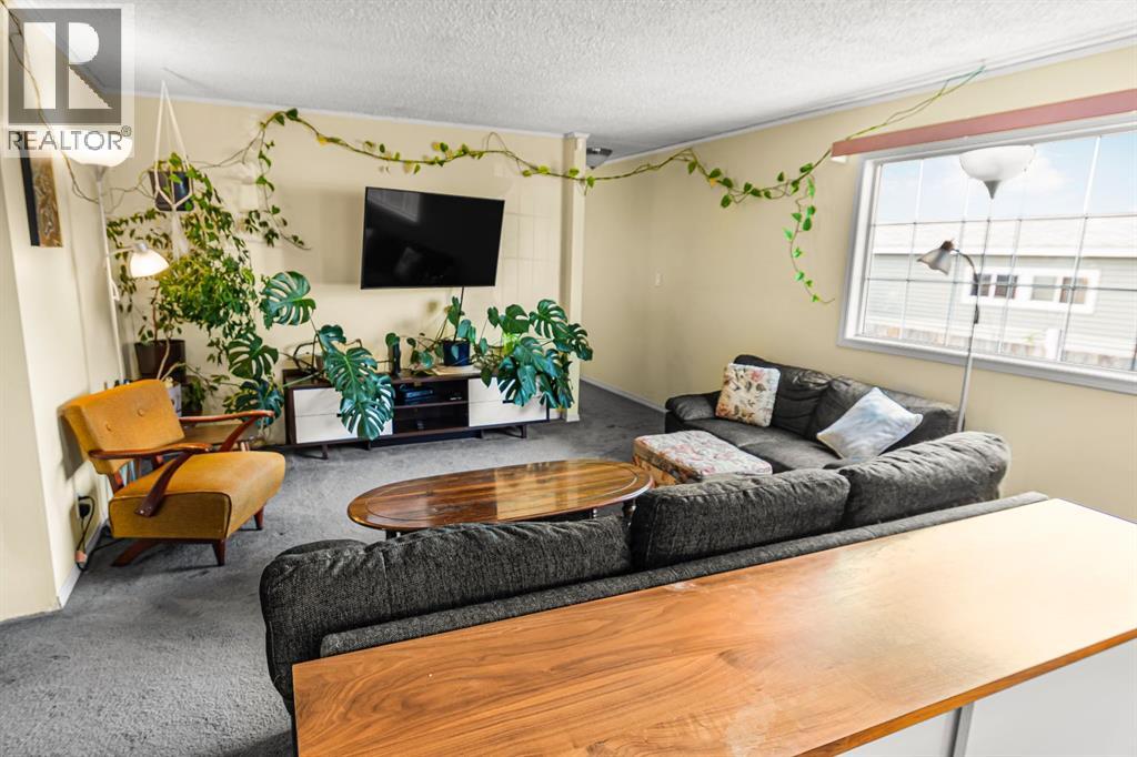 Photo 7 of 9617 122 Avenue, Grande Prairie AB