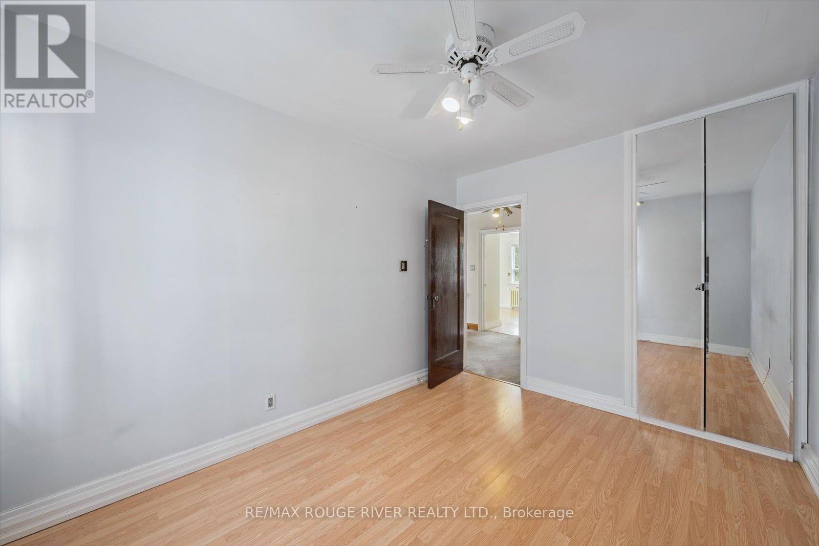 Photo 33 of 424 Oakwood Avenue, Toronto ON