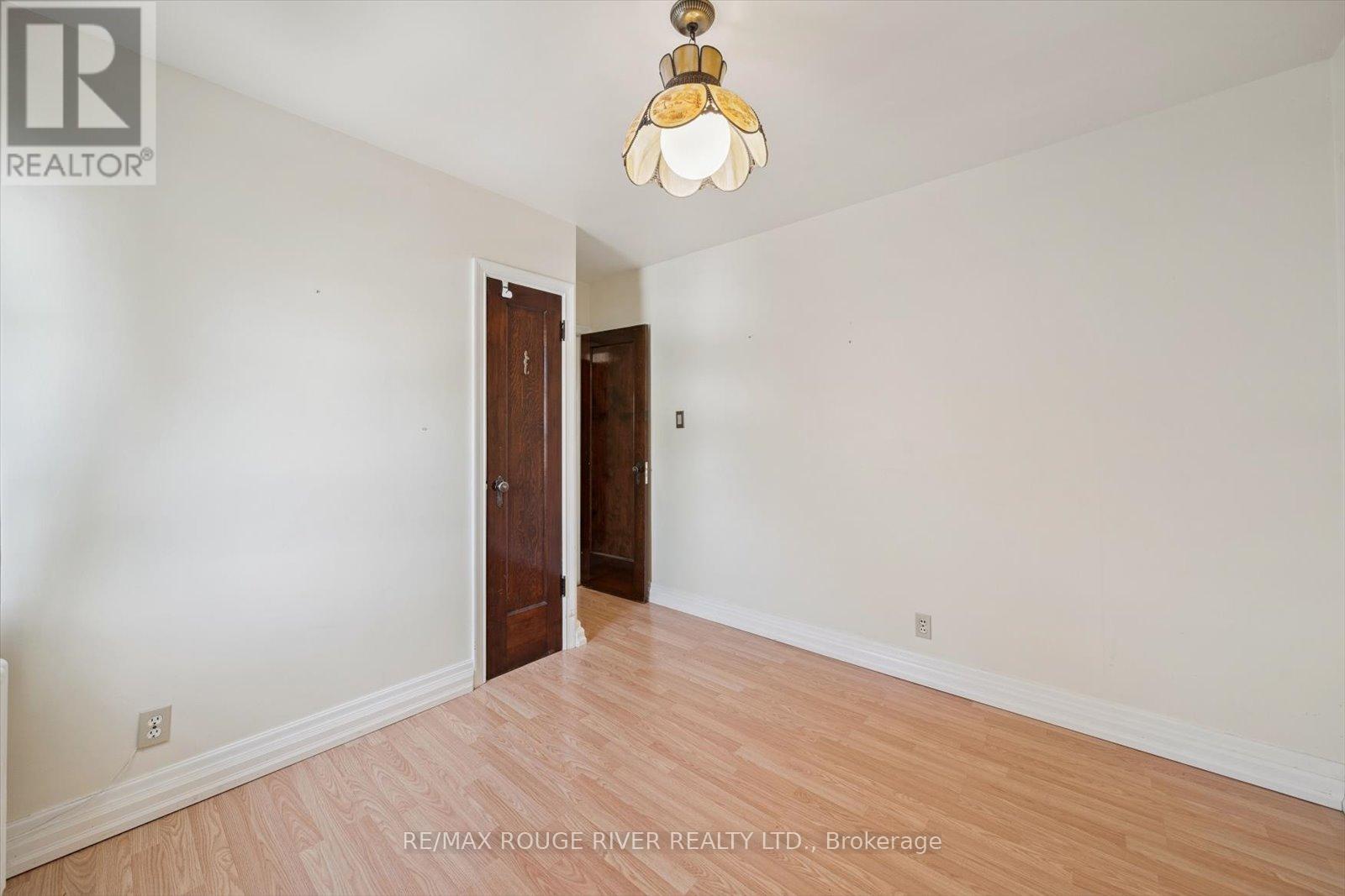 Photo 37 of 424 Oakwood Avenue, Toronto ON
