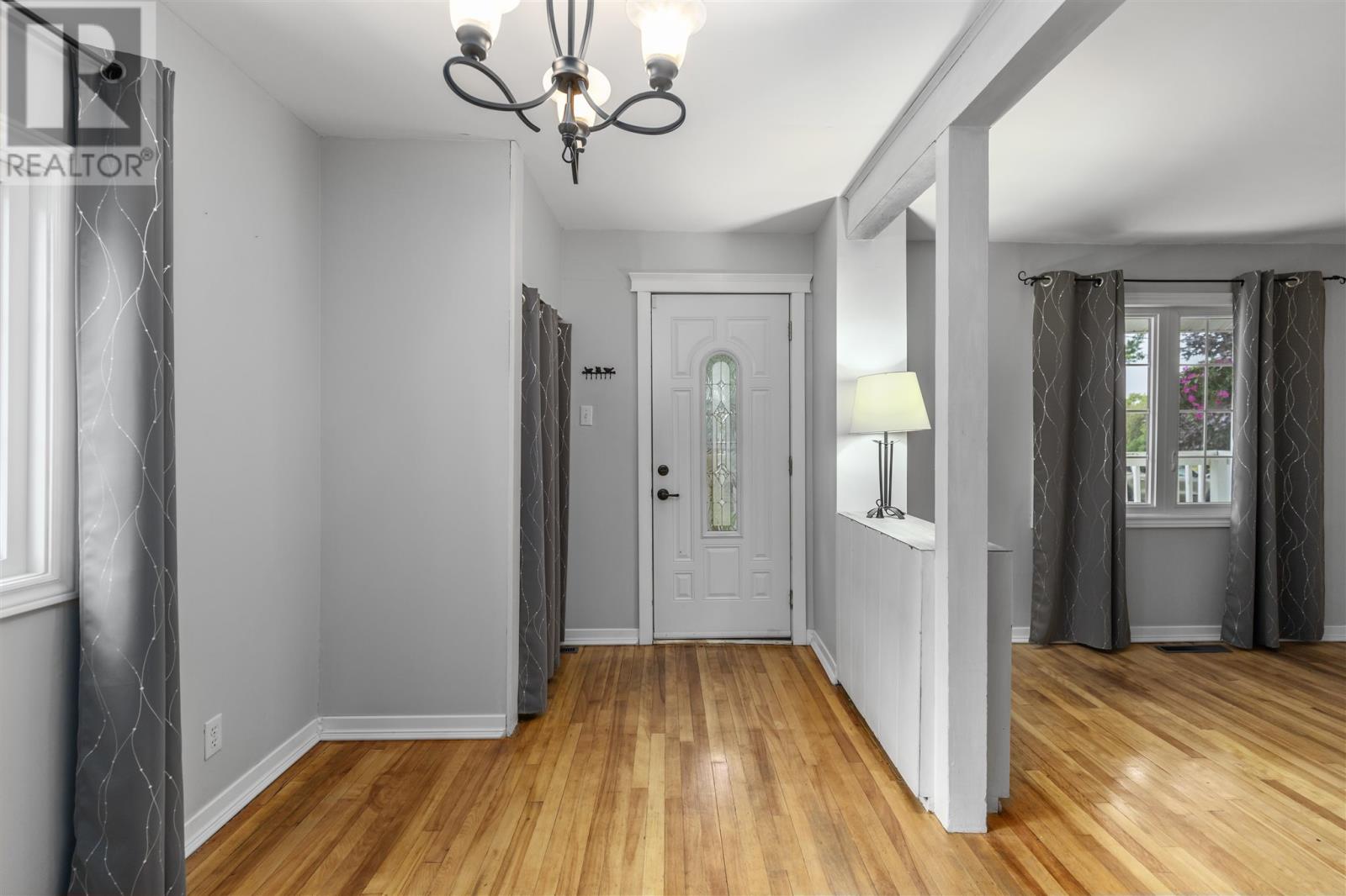 Photo 3 of 11 Wilcox Ave, Sault Ste Marie ON