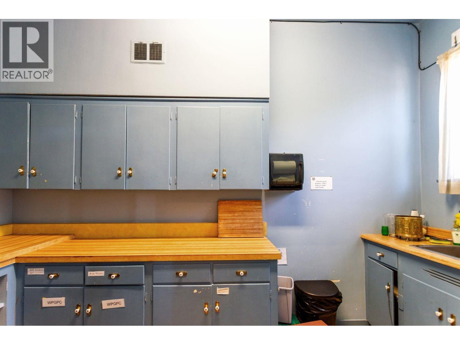 Photo 23 of 4397 W 12 Th Avenue, Vancouver BC