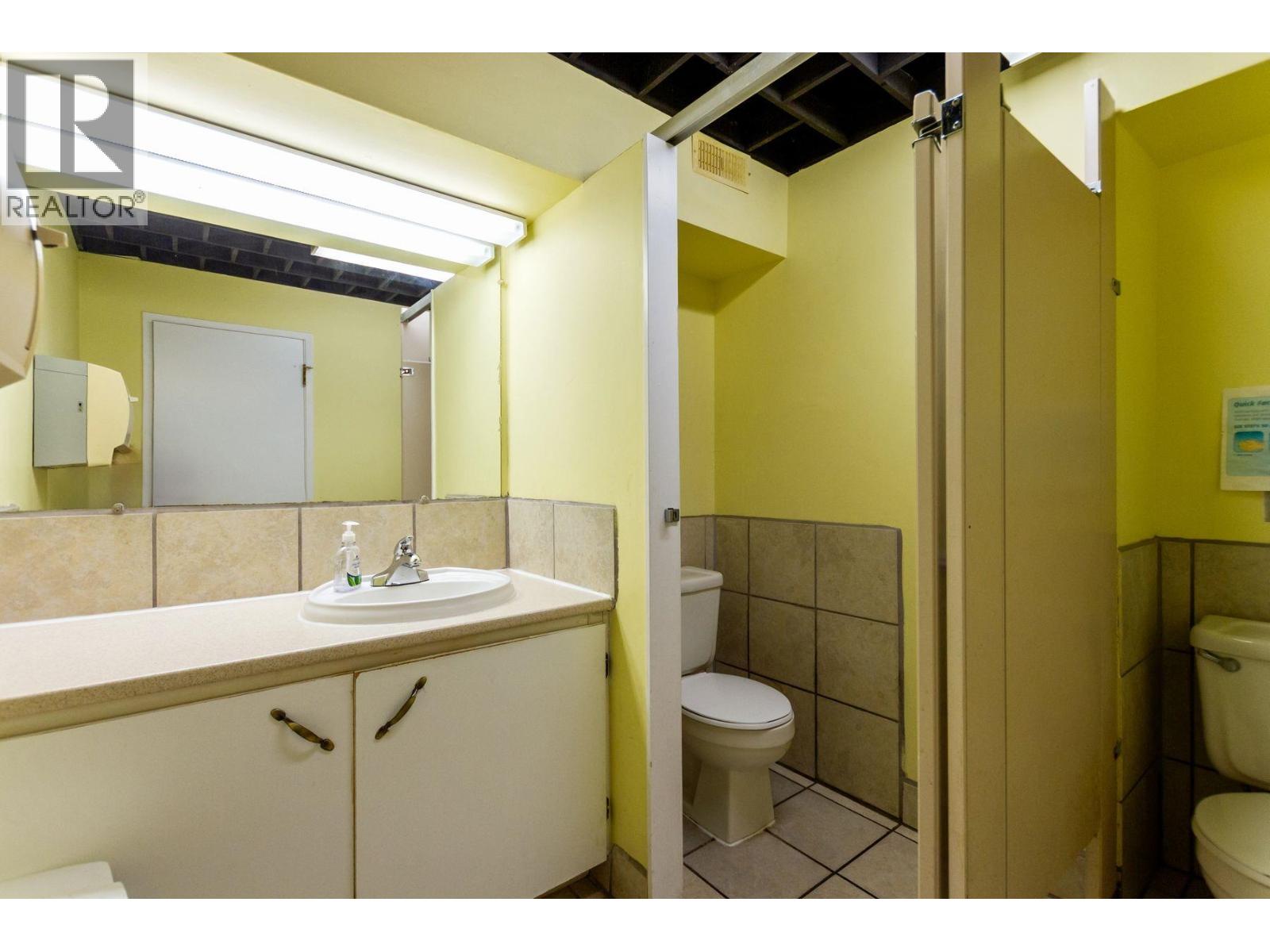 Photo 27 of 4397 W 12 Th Avenue, Vancouver BC