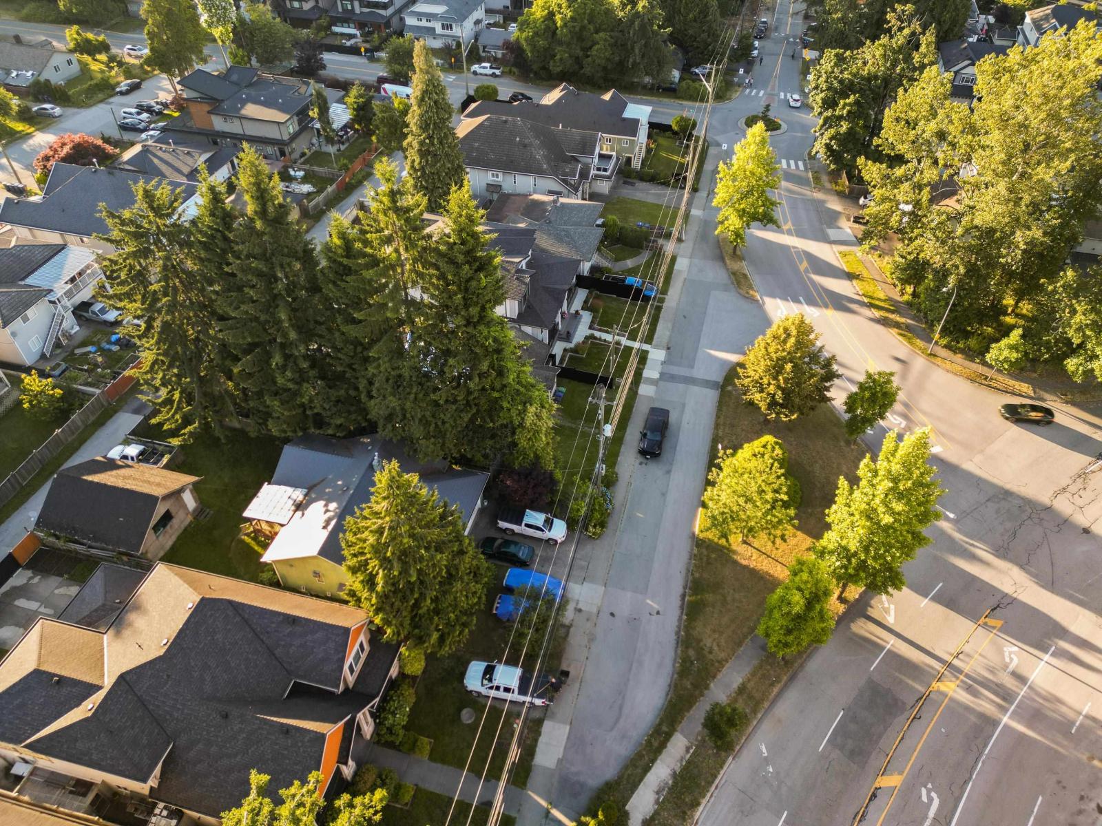 Photo 38 of 11069 132 Street, Surrey BC