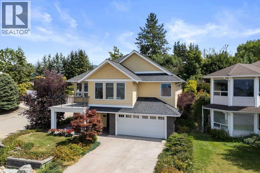 Photo 1 of 1320 12 Street, Salmon Arm BC