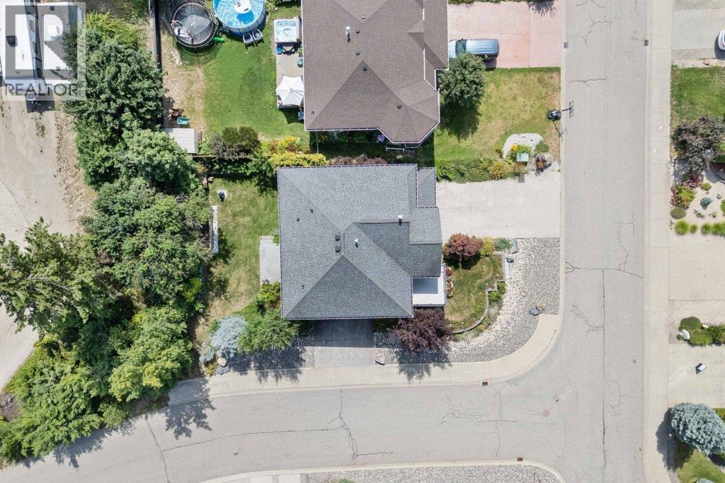 Photo 32 of 1320 12 Street, Salmon Arm BC