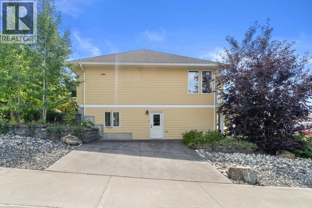 Photo 64 of 1320 12 Street, Salmon Arm BC