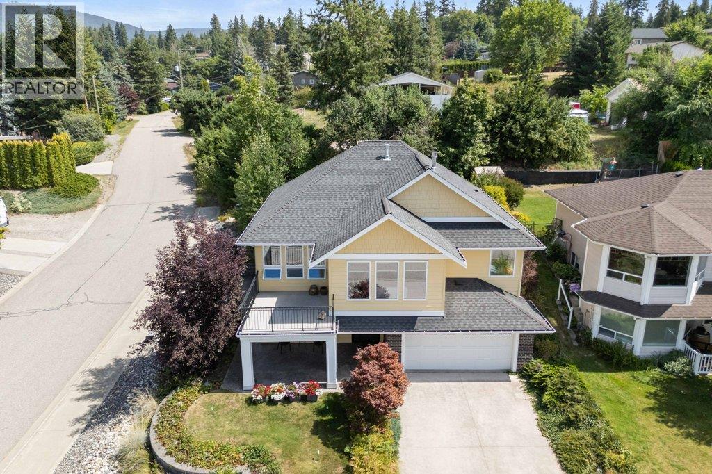 Photo 33 of 1320 12 Street, Salmon Arm BC
