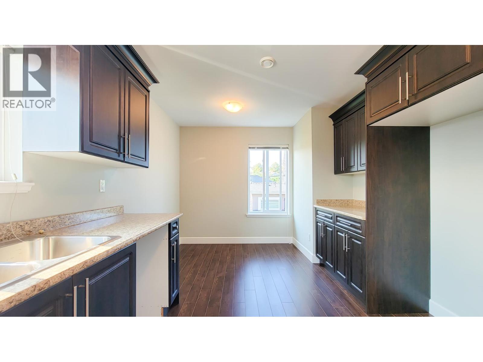 Photo 12 of 3096 E 26th Avenue, Vancouver BC