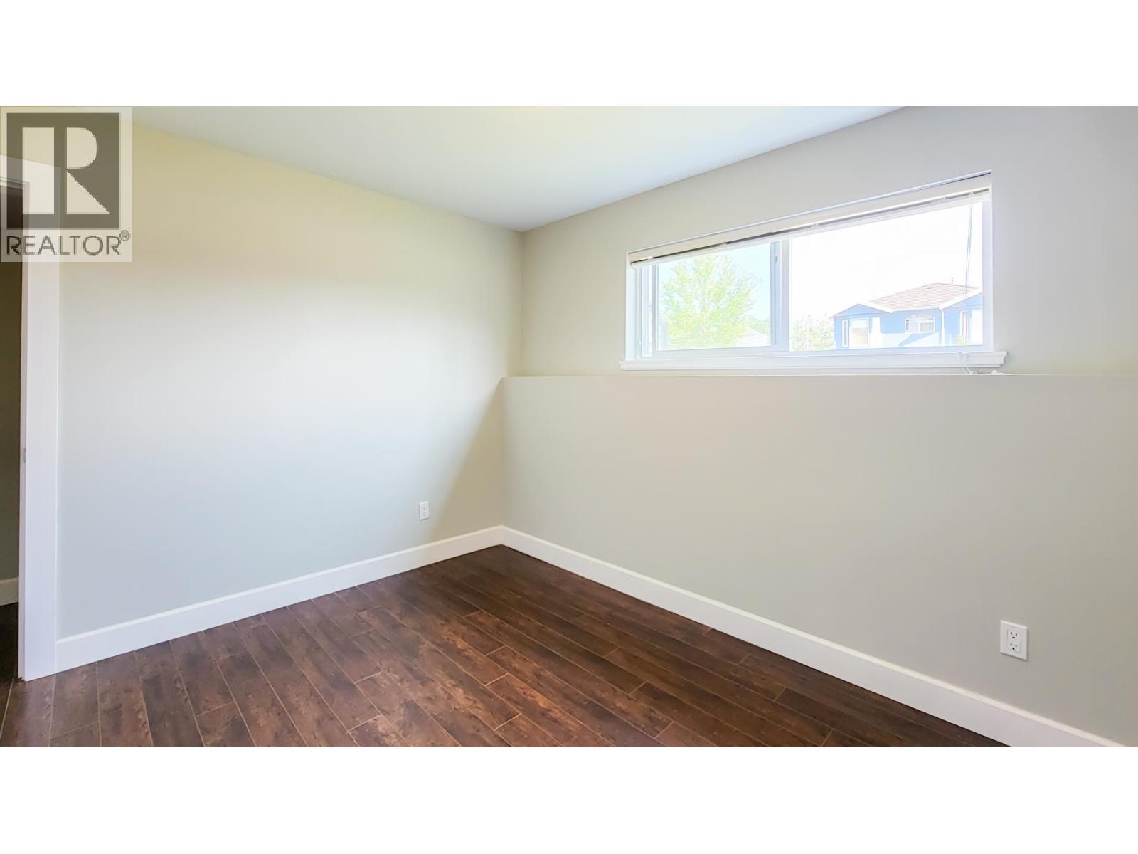 Photo 33 of 3096 E 26th Avenue, Vancouver BC