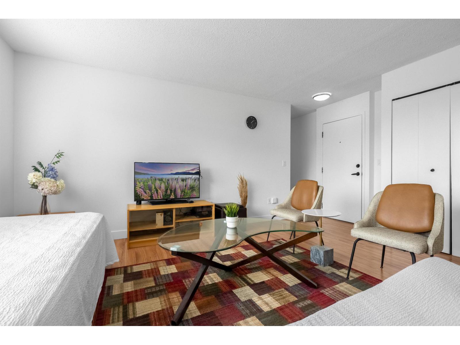 Photo 3 of 308 5664 200 Street, Langley BC