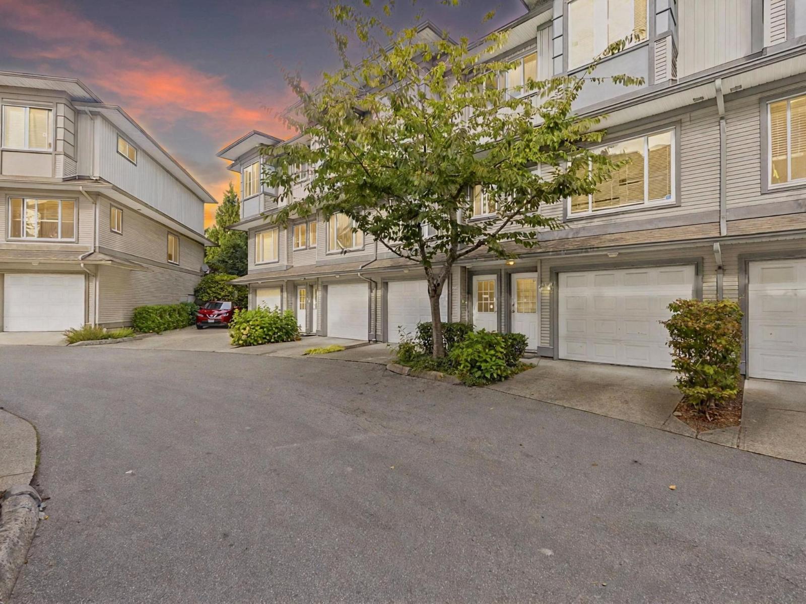 Photo 25 of 14 18701 66 Avenue, Surrey BC