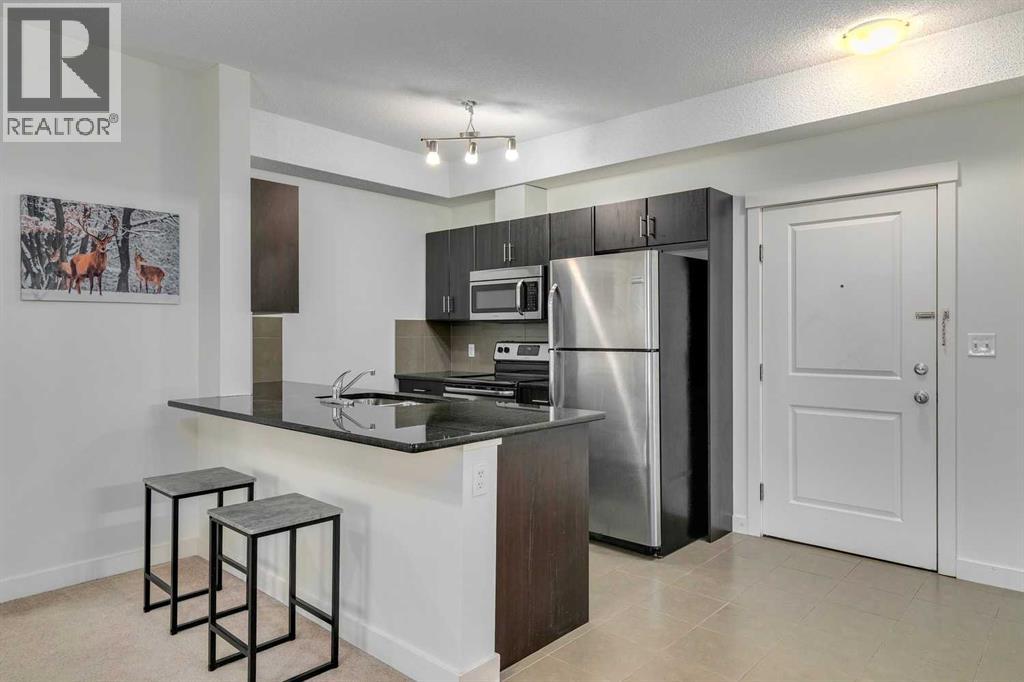 Photo 3 of 305 3950 46 Avenue Nw, Calgary AB