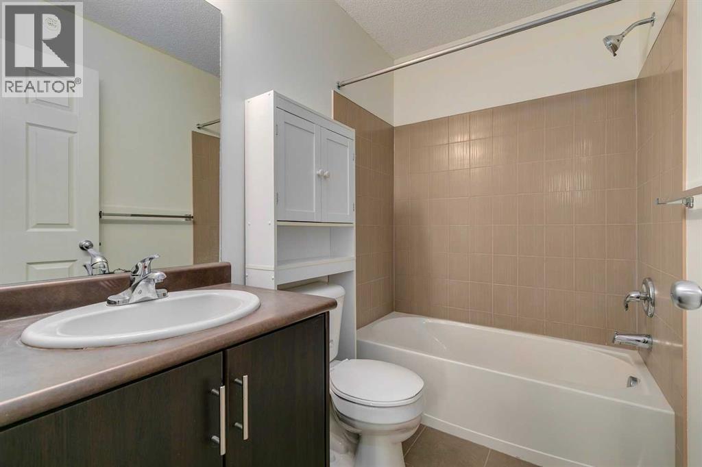 Photo 12 of 305 3950 46 Avenue Nw, Calgary AB