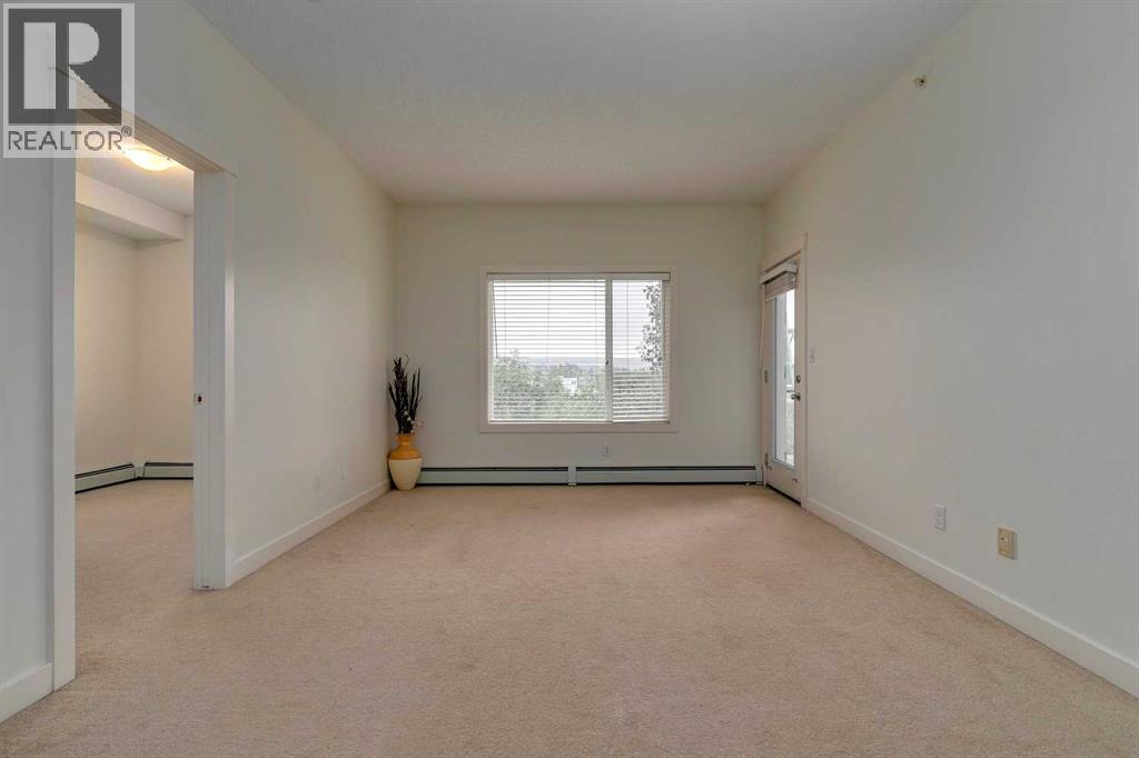 Photo 7 of 305 3950 46 Avenue Nw, Calgary AB