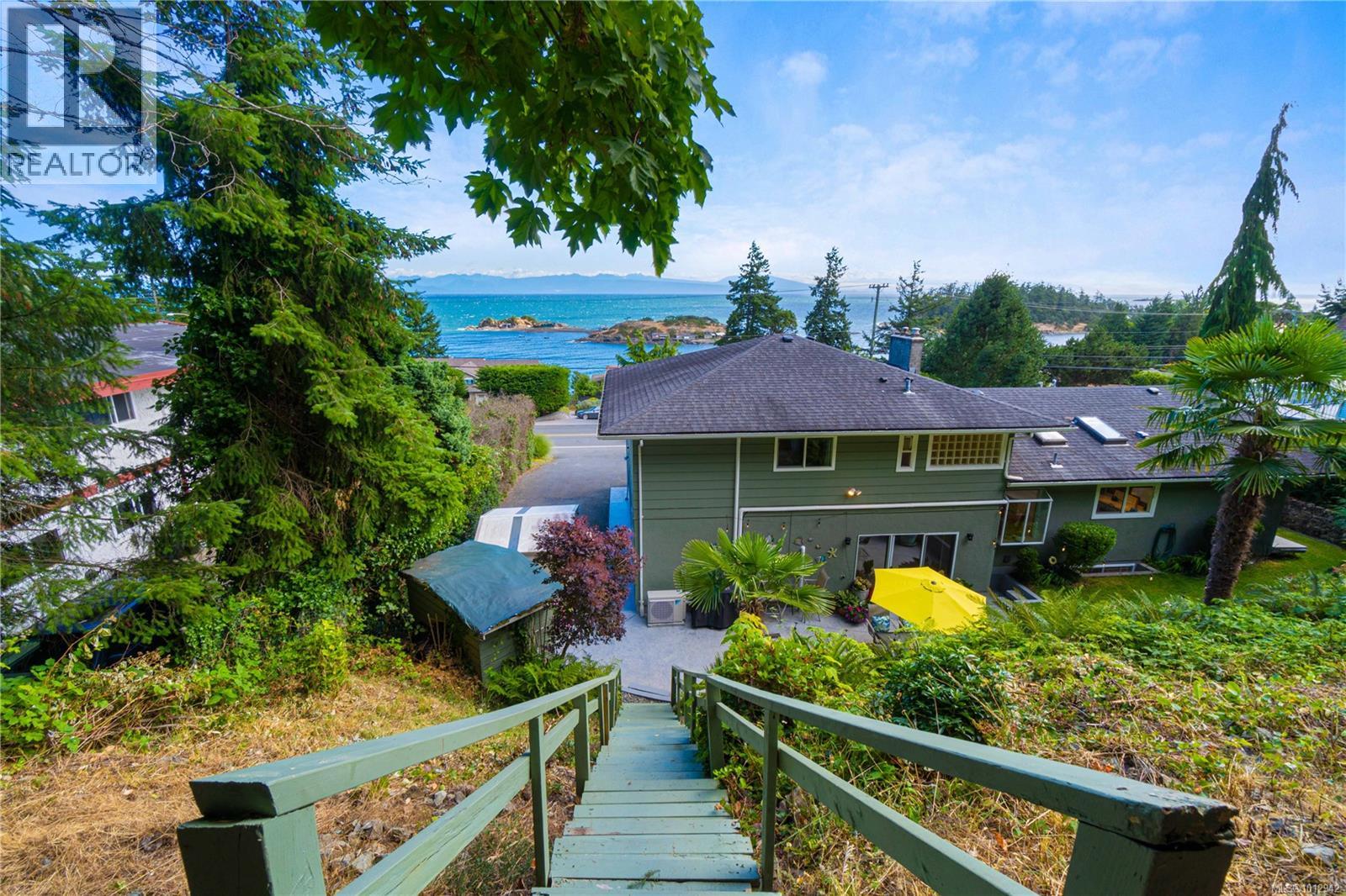Photo 56 of 3817 Hammond Bay Rd, Nanaimo BC