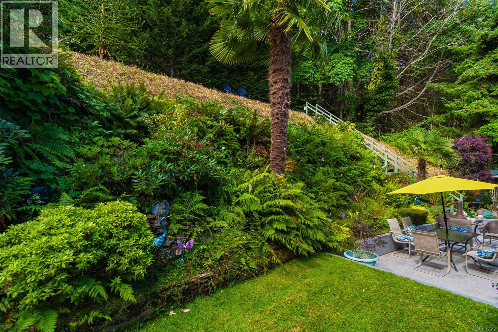 Photo 61 of 3817 Hammond Bay Rd, Nanaimo BC