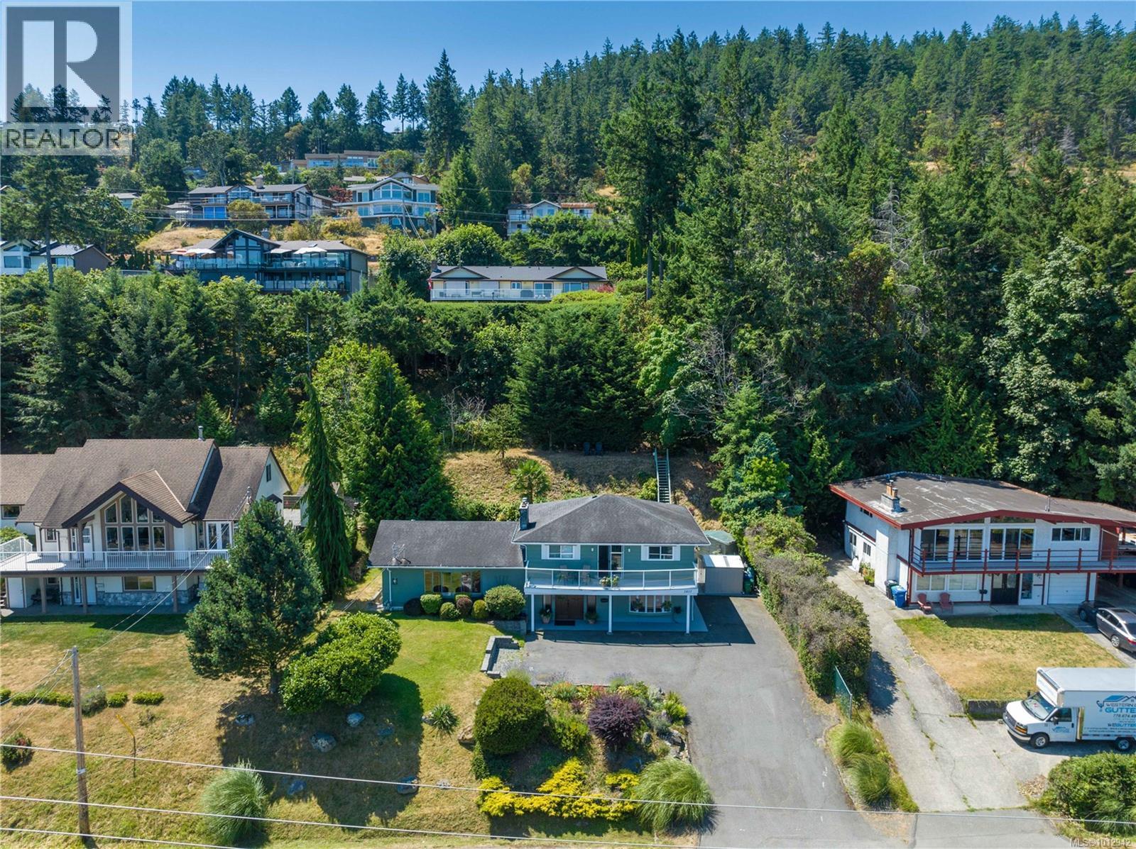 Photo 71 of 3817 Hammond Bay Rd, Nanaimo BC