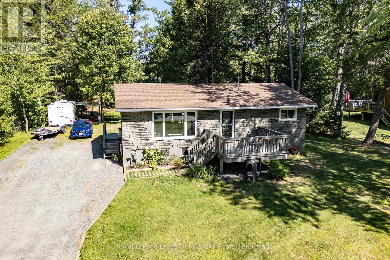 Photo 30 of 15 Douglas Drive, Bracebridge ON