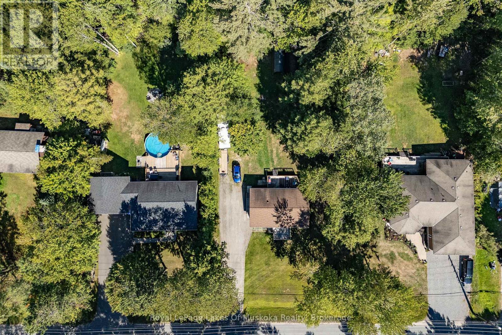 Photo 31 of 15 Douglas Drive, Bracebridge ON