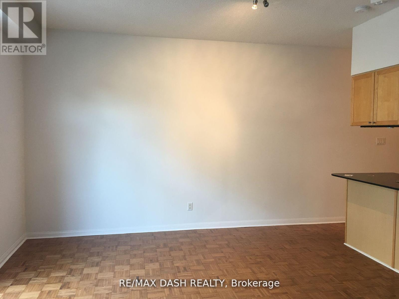 Photo 12 of 535 36 Stadium Road, Toronto ON