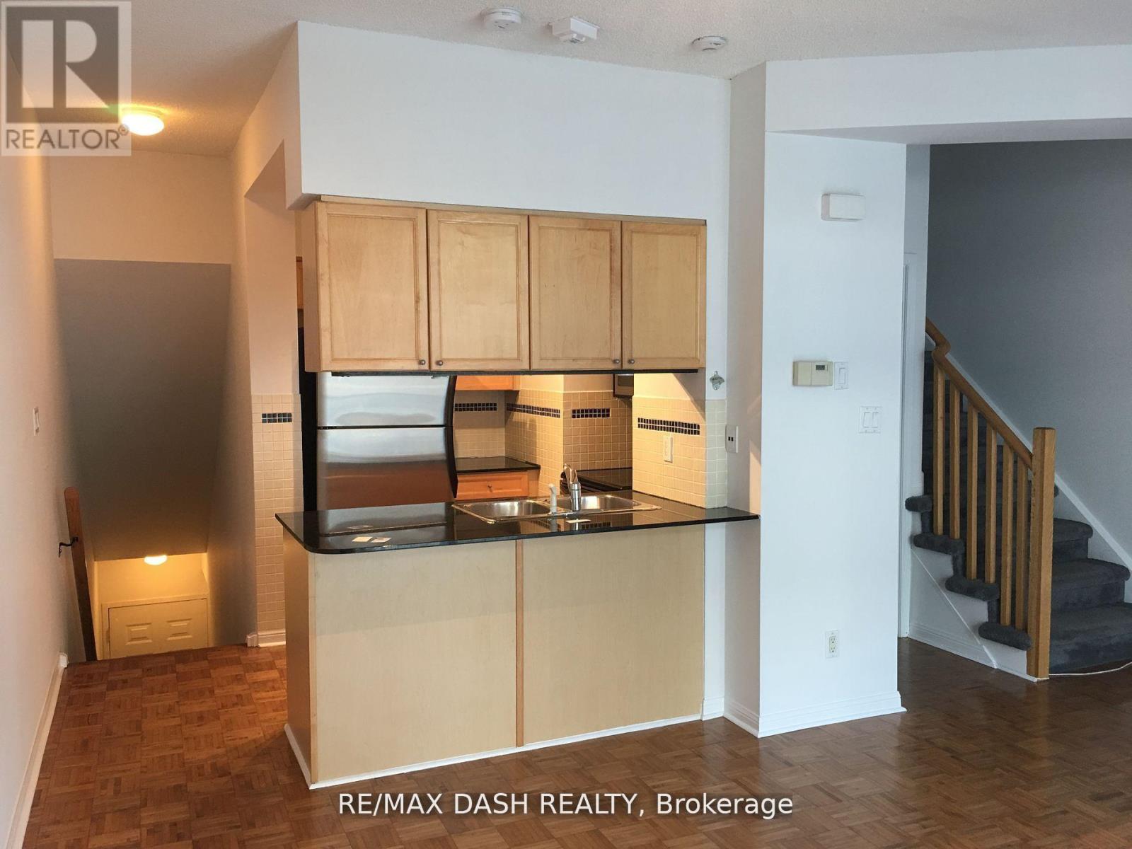 Photo 2 of 535 36 Stadium Road, Toronto ON